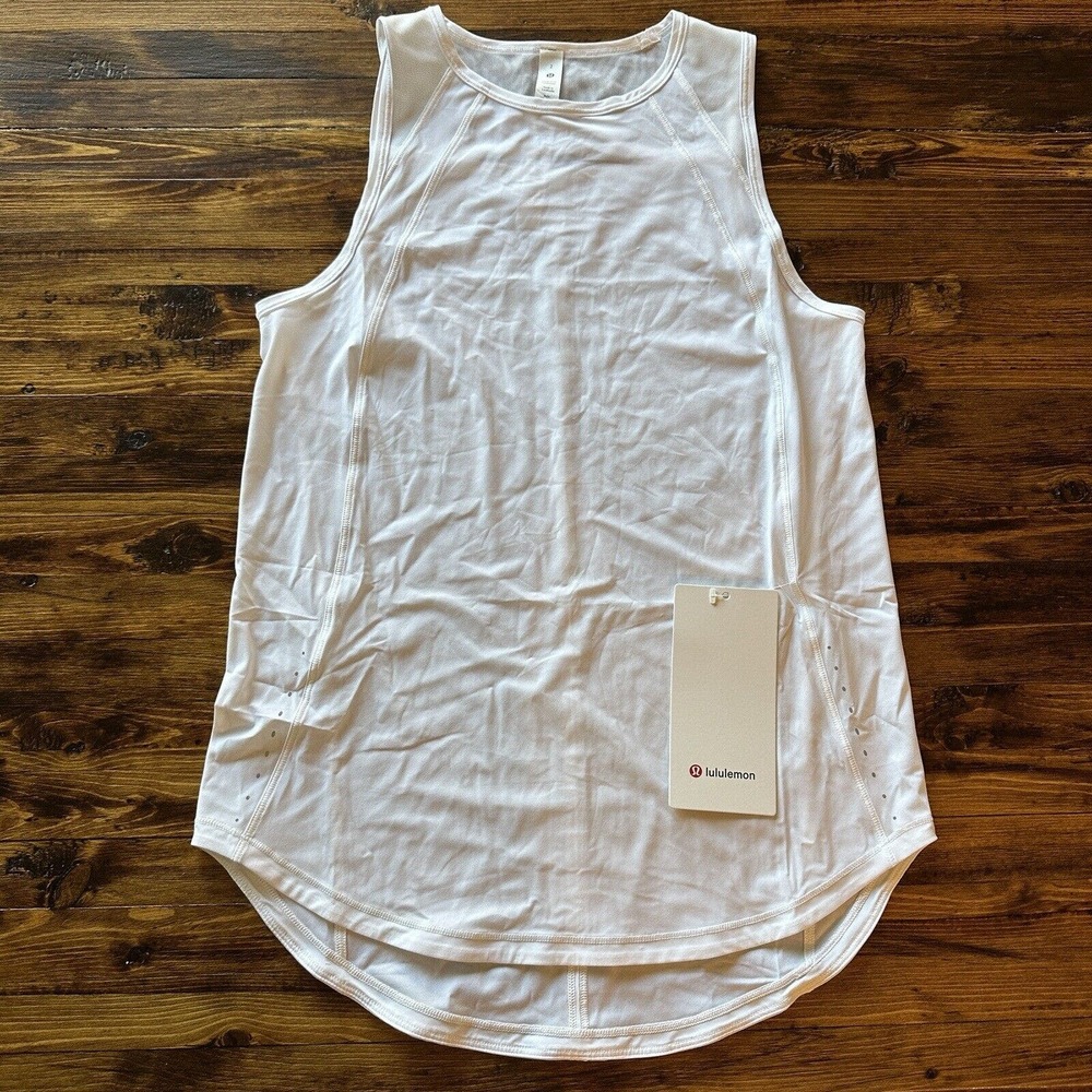 New Lululemon Size 4 Sculpt Tank Top White Reflective Details
